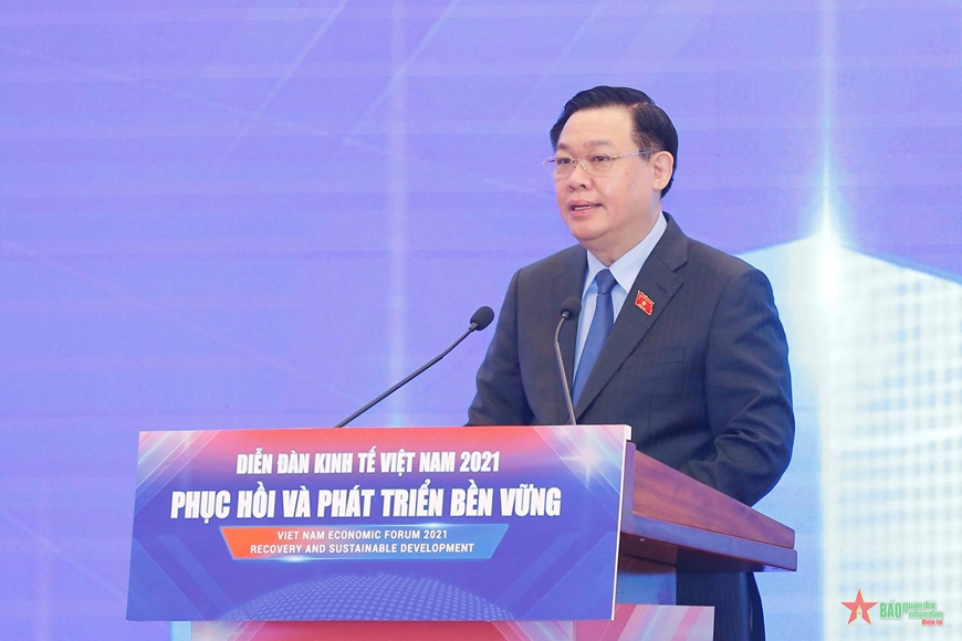 Chủ tịch Quốc hội Vương Đình Huệ phát biểu khai mạc Diễn đàn Kinh tế Việt Nam 2021